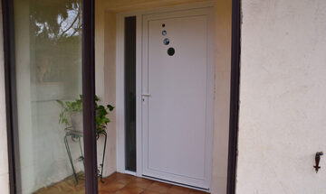 Porte d'entrée design vers Toulouse PVC SYSTEM