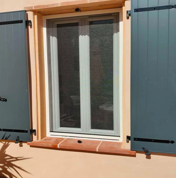 Spécialiste moustiquaire à Seilh